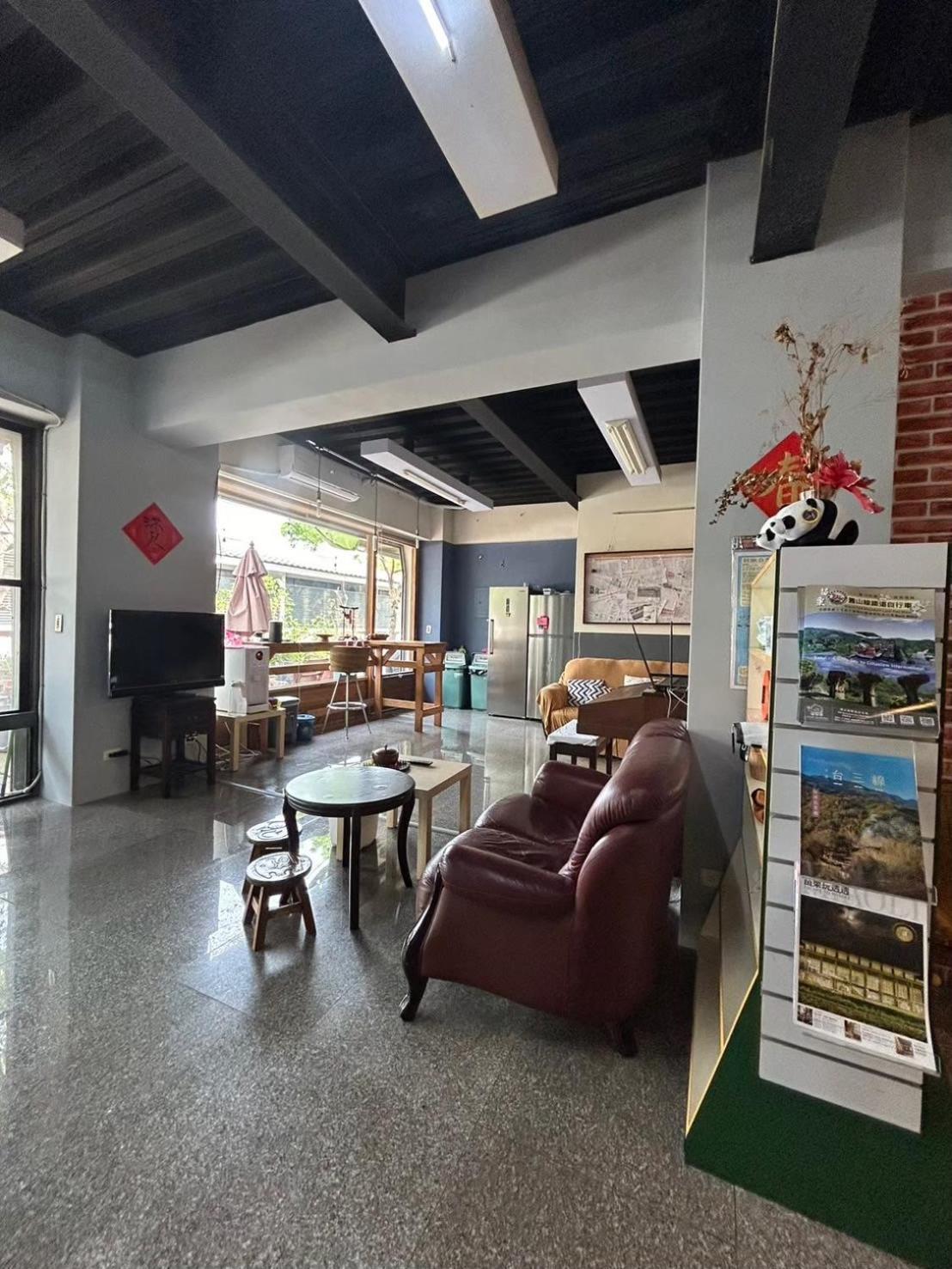 Miaoli Sanyi Travelling Homestay Eksteriør bilde